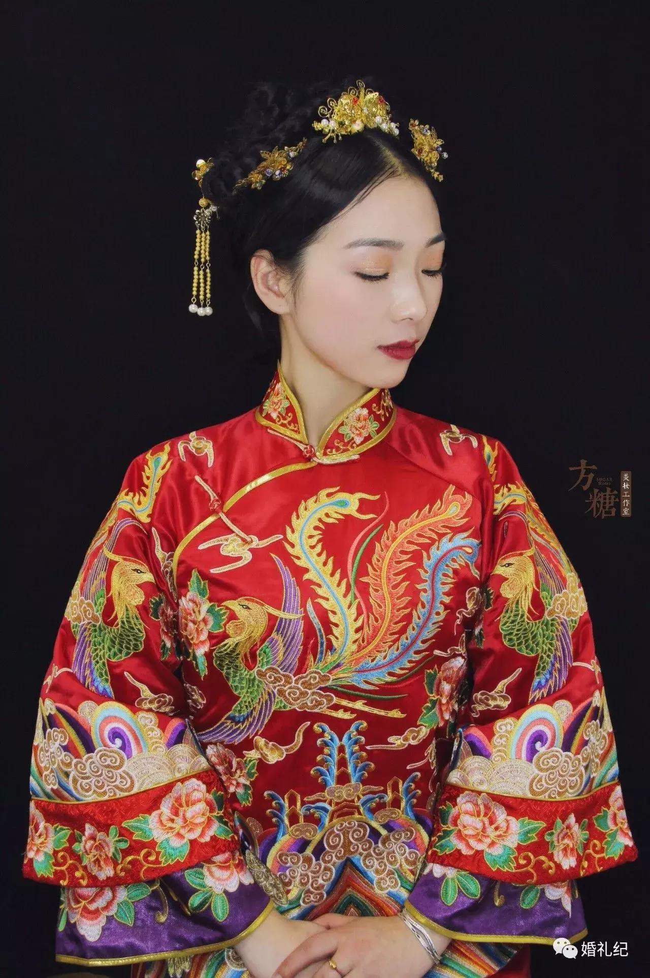 如何挑选合适中式婚礼的妆容,中式婚礼搭配