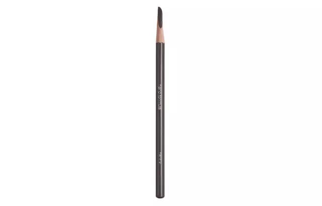 ysl跟阿玛尼有没有黑历史,ysl和阿玛尼是一家的吗