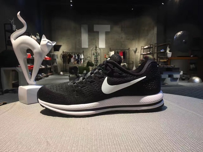 nike登月跑鞋合适跑步吗,nike登月鞋合适夏天穿吗