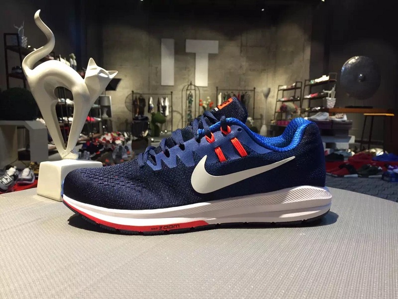 nike登月跑鞋合适跑步吗,nike登月鞋合适夏天穿吗