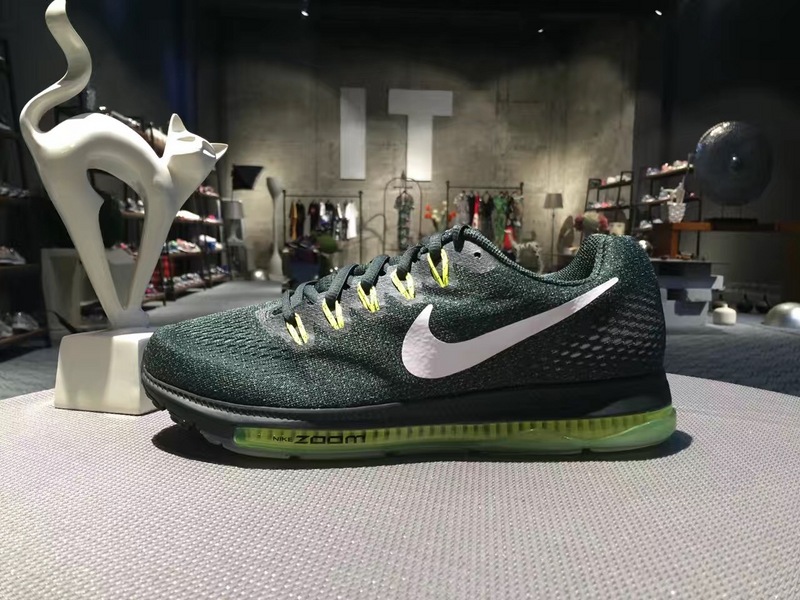 nike登月跑鞋合适跑步吗,nike登月鞋合适夏天穿吗