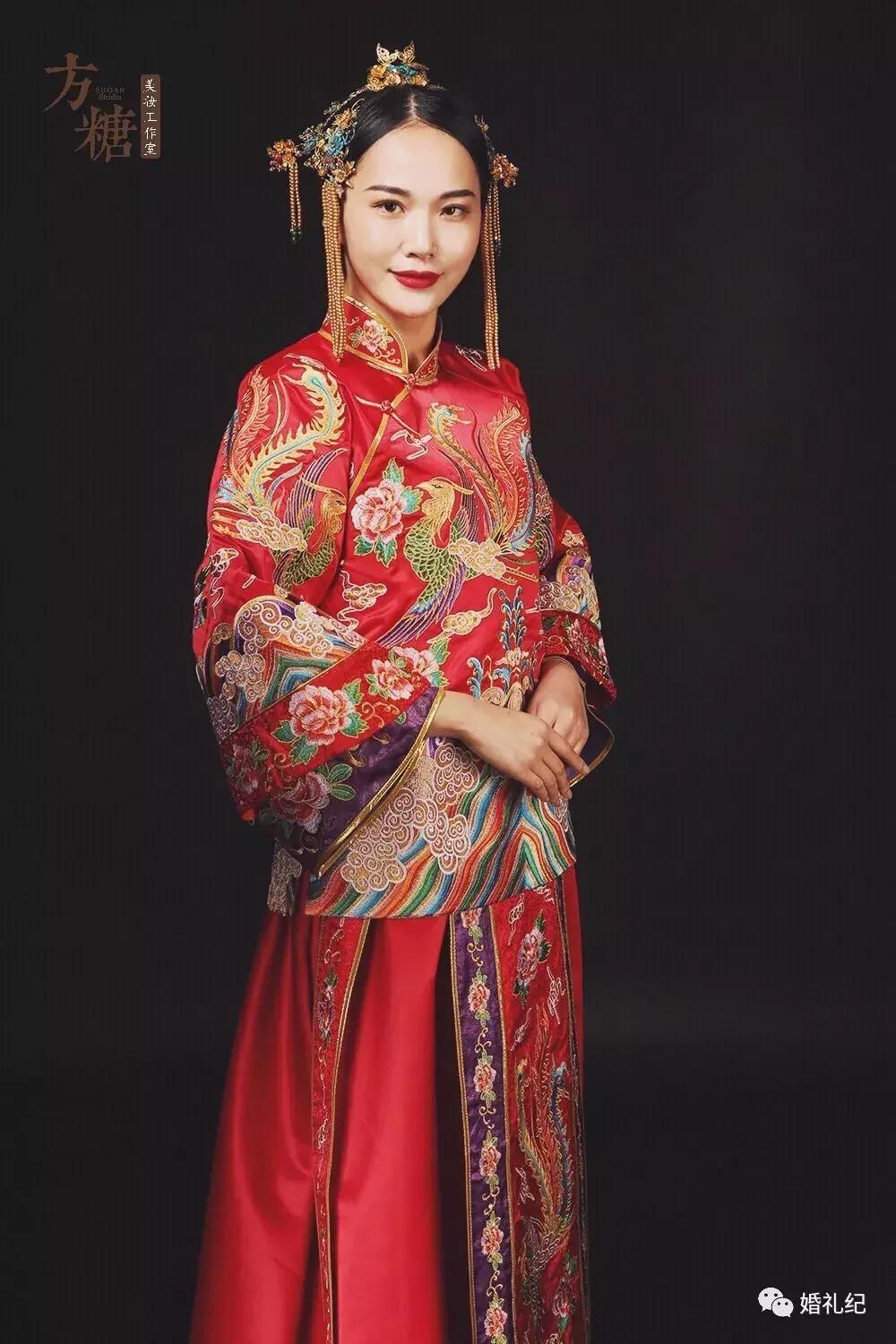 如何挑选合适中式婚礼的妆容,中式婚礼搭配