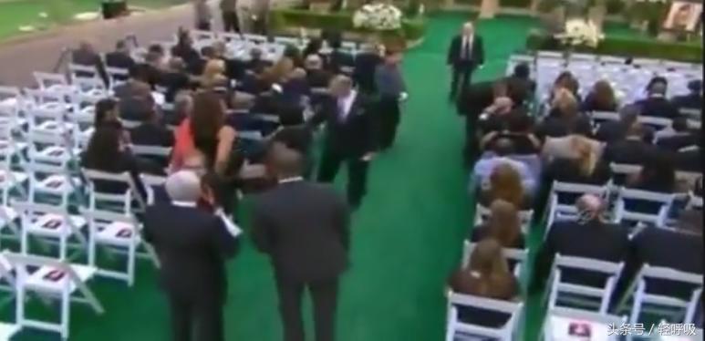 迈克尔杰克逊葬礼场面有多牛,迈克尔杰克逊的葬礼高清大图