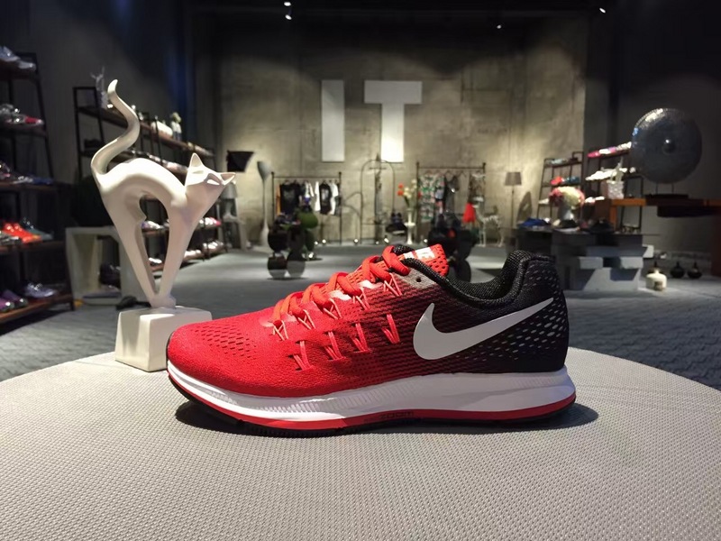 nike登月跑鞋合适跑步吗,nike登月鞋合适夏天穿吗