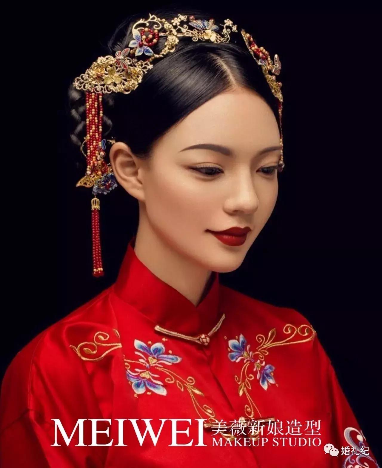 如何挑选合适中式婚礼的妆容,中式婚礼搭配