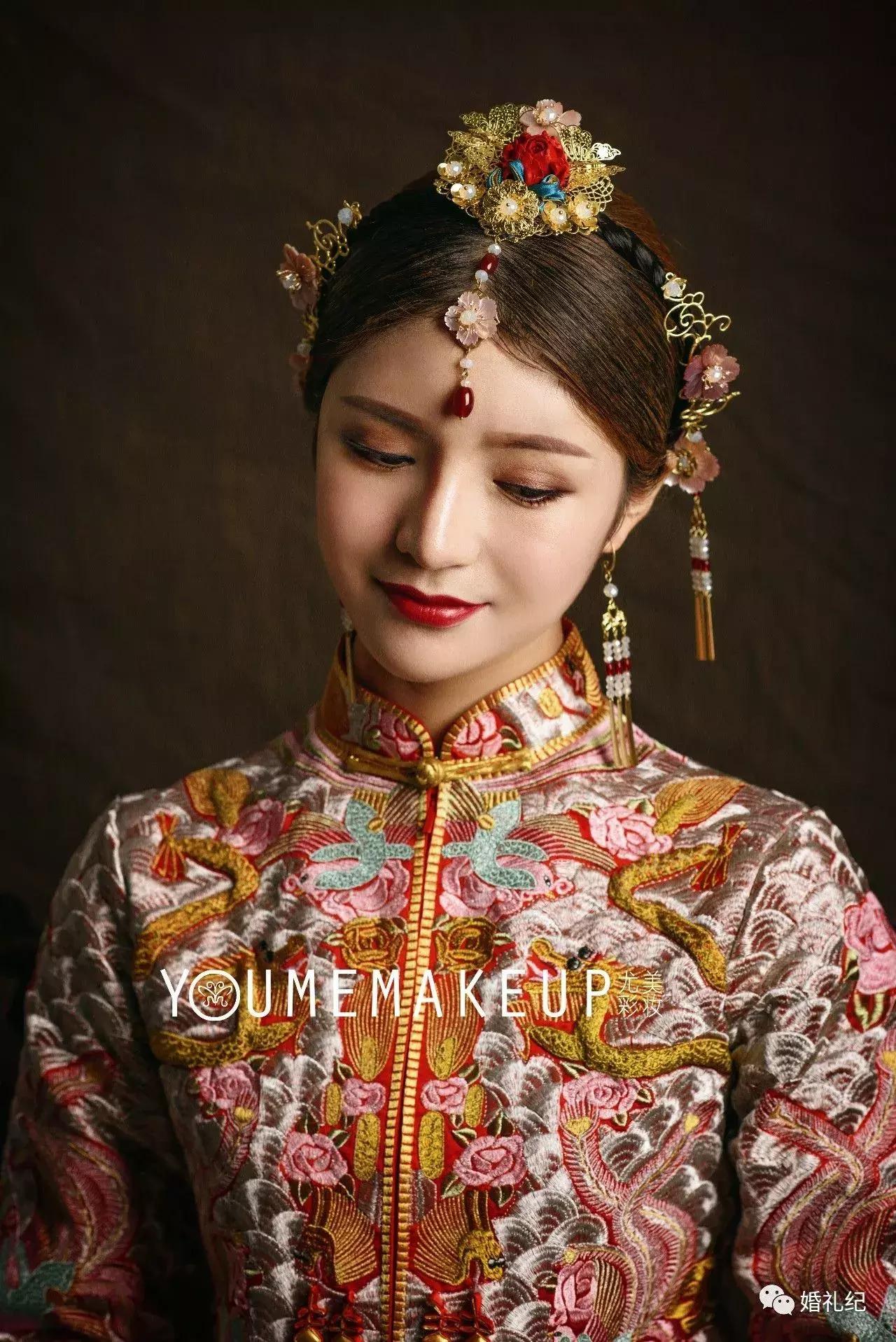 如何挑选合适中式婚礼的妆容,中式婚礼搭配
