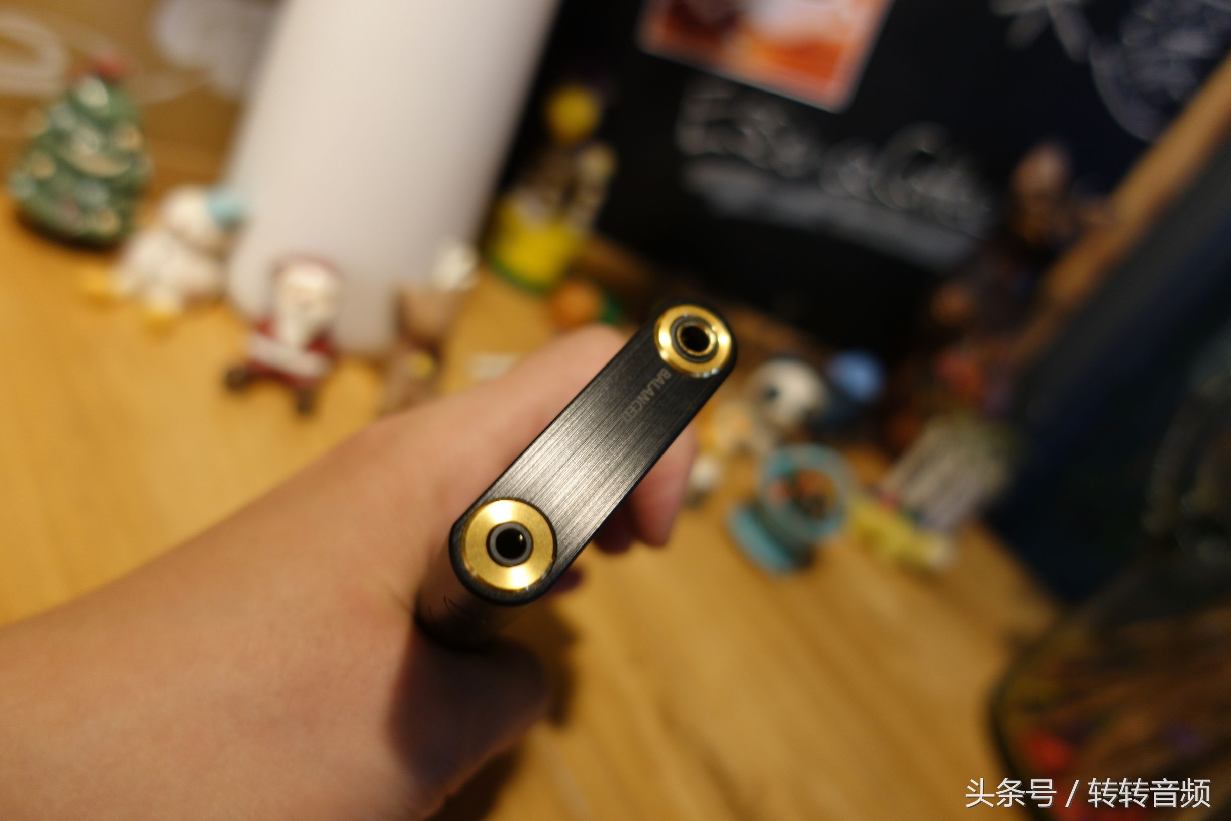 索尼zx300a和艾利和对比评测,索尼zx300a测评多少钱