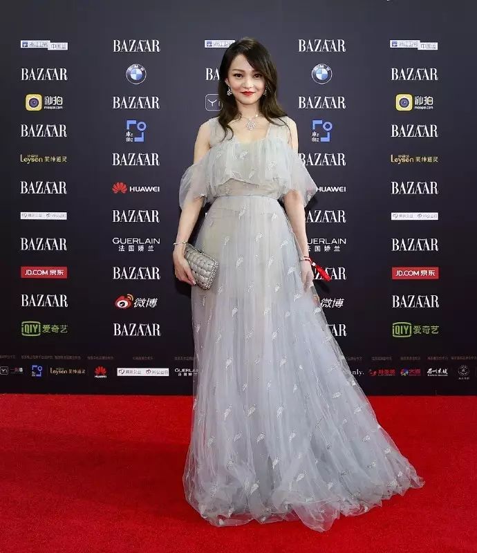 芭莎慈善夜分析,芭莎慈善夜明星服装评价