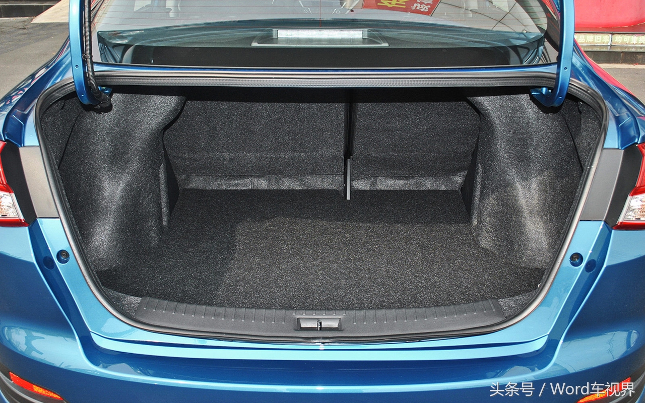 蓝鸟合适年轻人吗,日产蓝鸟优点