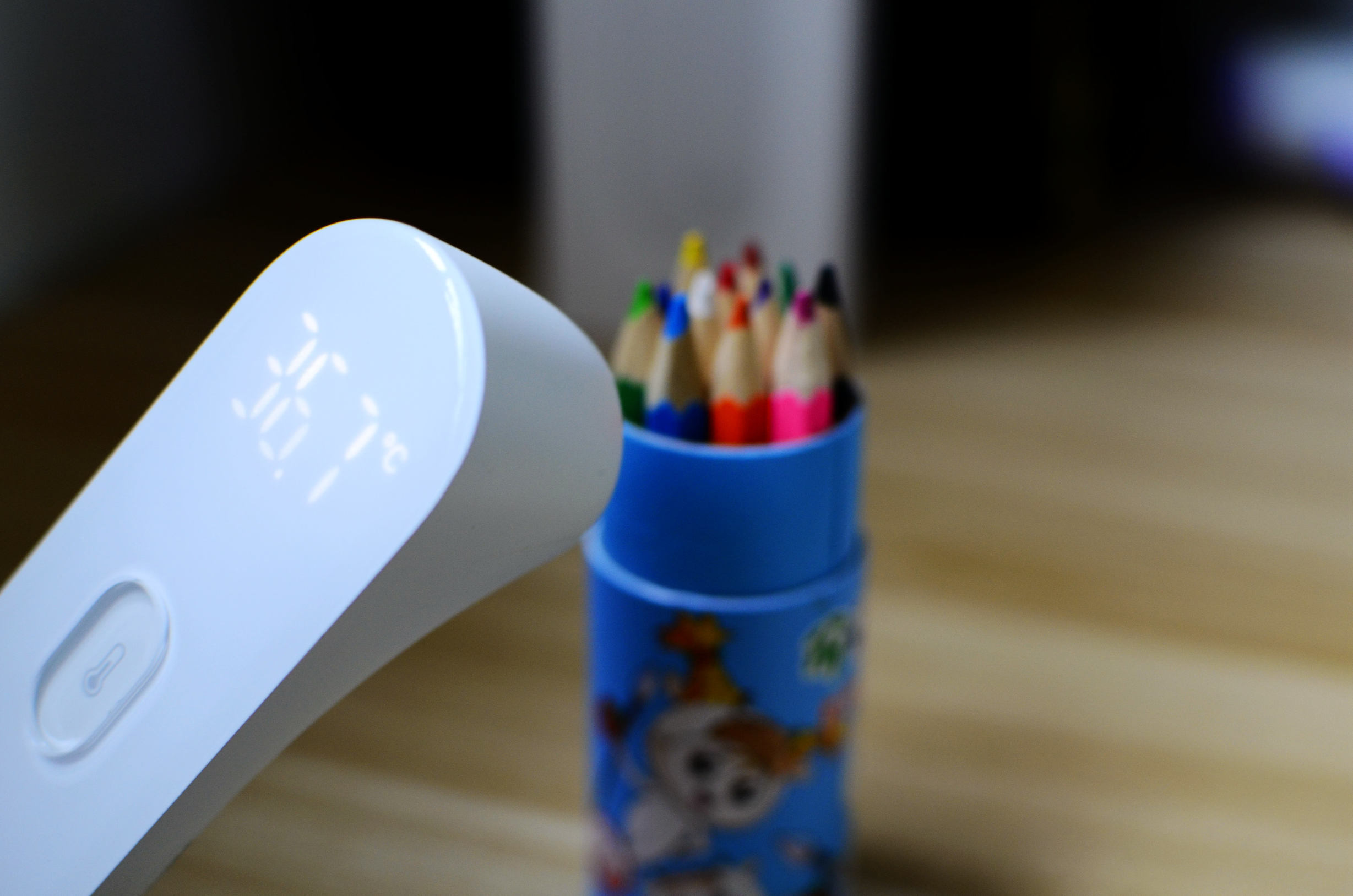 售价仅为129元，家里的护娃神器！小米iHealth红外线体温计测评！