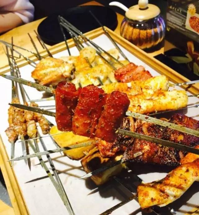 北京十大必吃连锁店,今年夏天北京必吃的11家烤串店