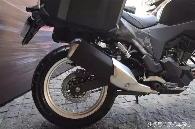 国内最便宜进口ADV来了！川崎Versys-X300售价4.75万起，但是……