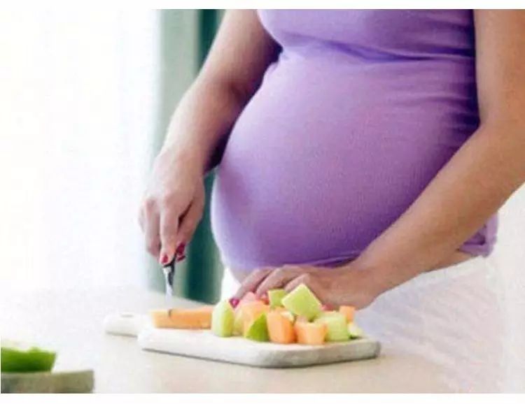 湿气重不是虚寒体质又不能喝薏米,薏米除湿为什么湿气重又不能吃