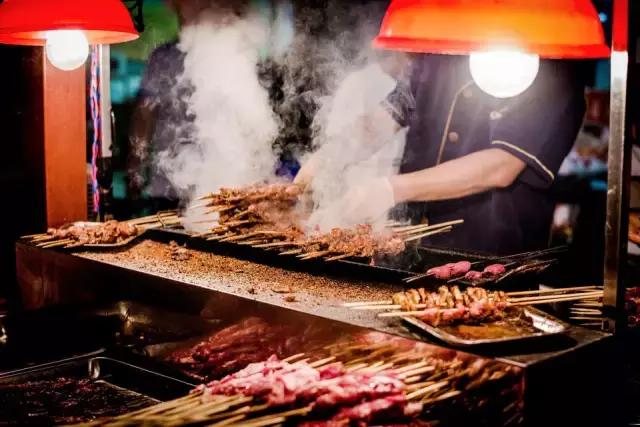 新乡必吃十大特色小吃步行街,舌尖上的古街美食街