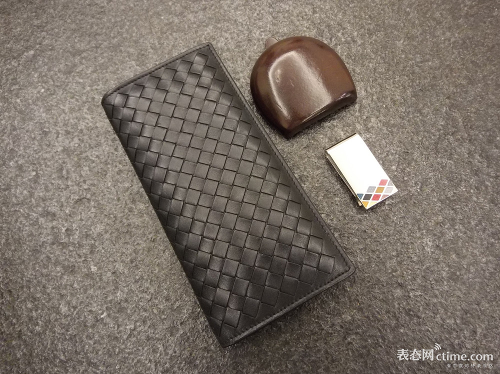 louisvuitton路易·威登男士钱包,路易威登男士手包哪款好看