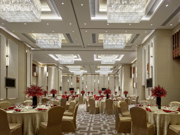 去酒店看婚礼场地有哪些因素是需要重点考量的？探店咨询秘籍攻略