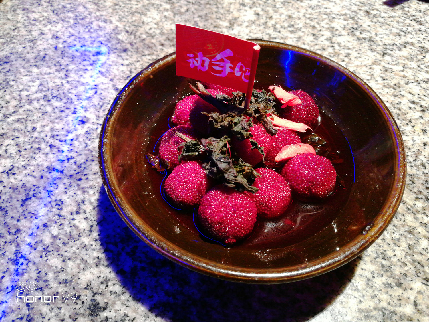 荣耀v9手机体验评测,荣耀v9真机评测