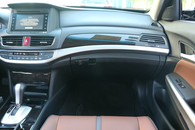 哪一款的3.0歌诗图最值得买,本田歌诗图配置参数