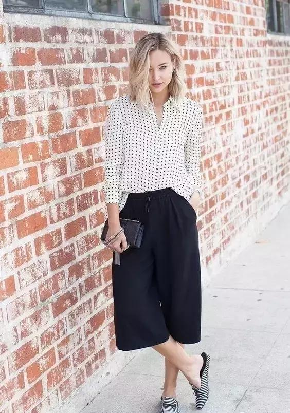 矮个子夏天穿阔腿裤好看吗,淡蓝色牛仔阔腿裤穿搭夏天学生