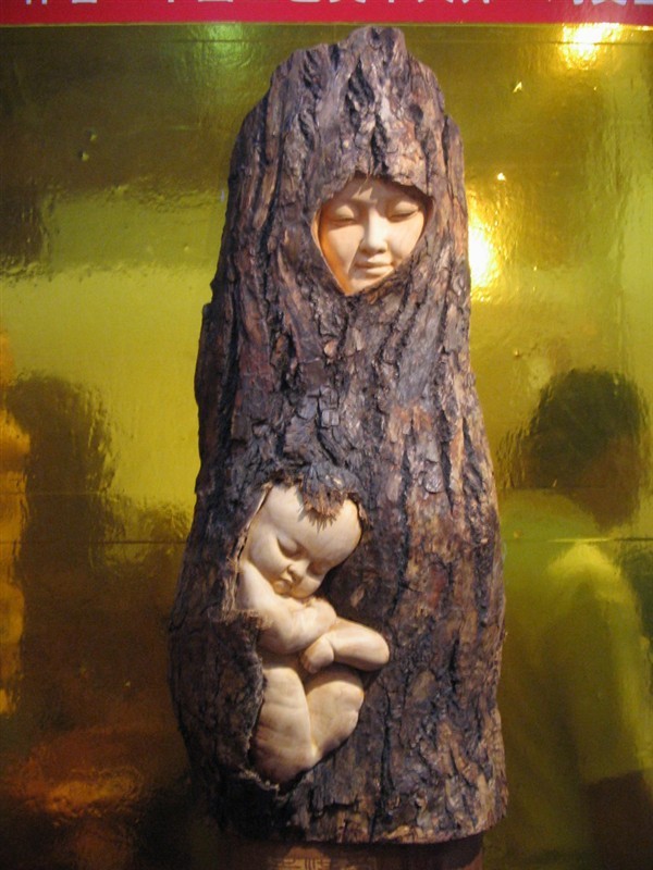 金漆木雕大神龛主要雕刻技法,木雕石头纹的雕刻技法