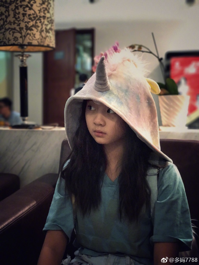 五月母女出游怎么穿,多多妈穿搭