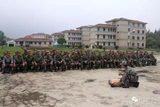 厉害了！为让官兵升级这“五项技能”，他们请来了行家……