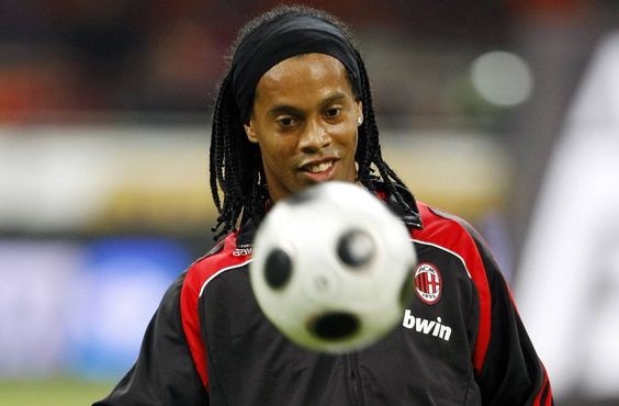 单车过人惊艳全场,单车过人视频完全版