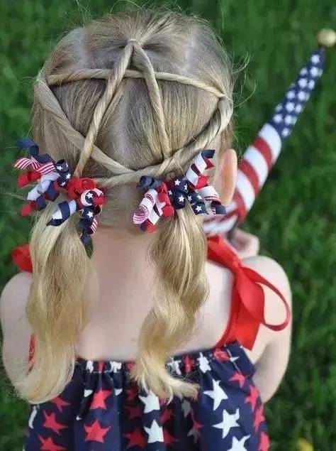 宝妈儿童编发之个性马尾辫编法,超级简单的儿童编发