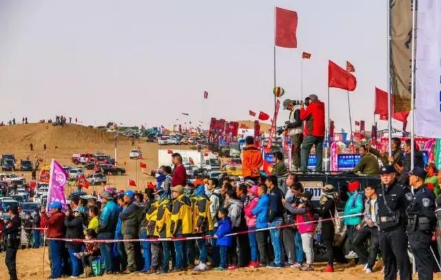 独家探营2017英雄会！不止硬汉越野车，还有超跑和战斗机？