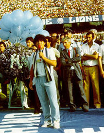 天下足球马拉多纳86世界杯,1986马拉多纳上帝之手