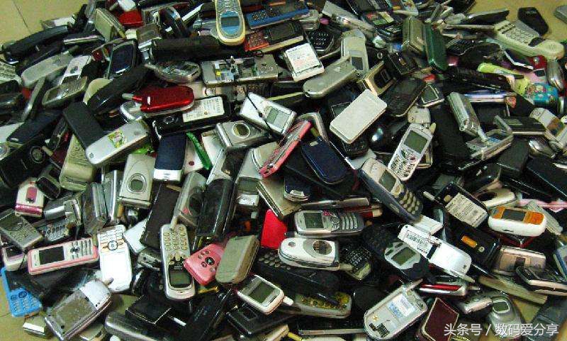 闲置的行车记录仪再利用,闲置手机改成车机系统行车记录仪