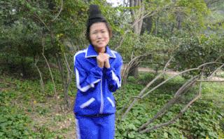 护士小姐微微一笑，你放心，这第二针是免费的