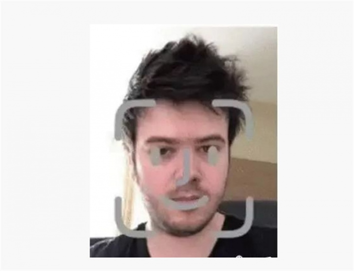 iPhone8发布了！但我的关注点却是，朋友圈的段子