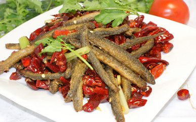 滑不溜秋小泥鳅滋补健康还好吃,营养丰富又好吃的泥鳅做法
