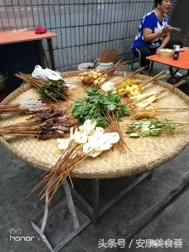 安康麻辣烫夹馍酱料配方,安康麻辣烫所有菜品