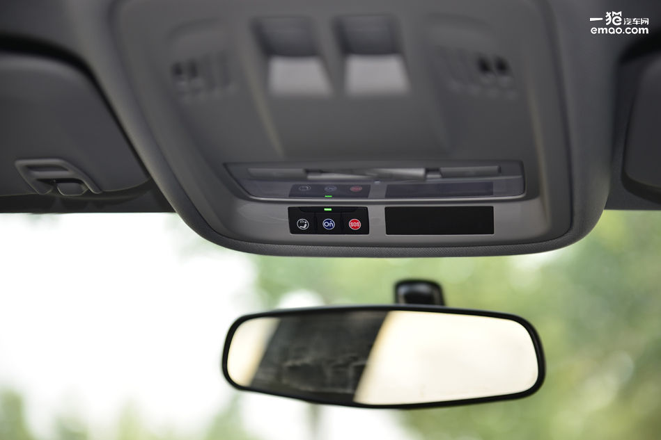 试驾雪佛兰科鲁兹两厢版,科鲁兹两厢顶配掀背1.6t小钢炮