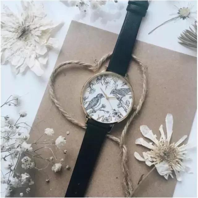 dw一个档次的手表品牌,和dw手表一样潮的手表叫什么牌子