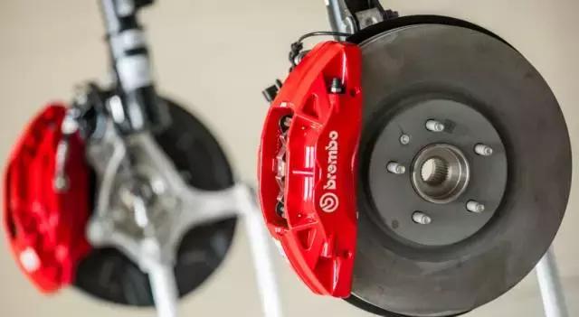 君威gs与标致508l底盘对比,新款君威gs底盘顶起来长什么样