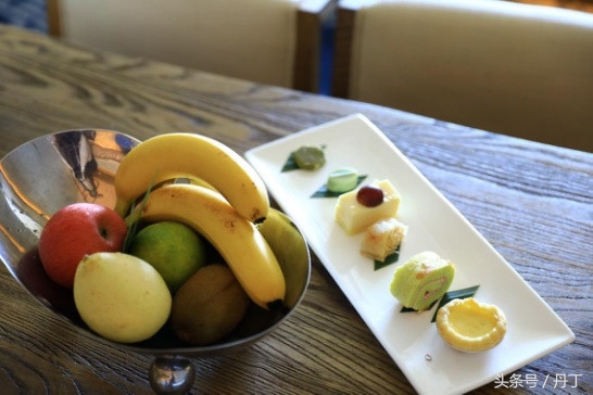 美女三亚之旅、疯狂购物、刷爆银行卡、