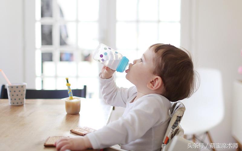 大牌水杯驾到！萌娃喝水不犯愁，与呛水漏水告别
