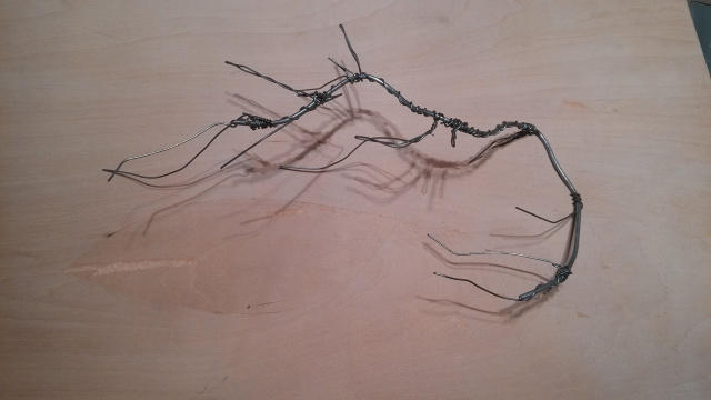 为茶室添一缕梅香，只需卫生纸与铁丝的完美结合