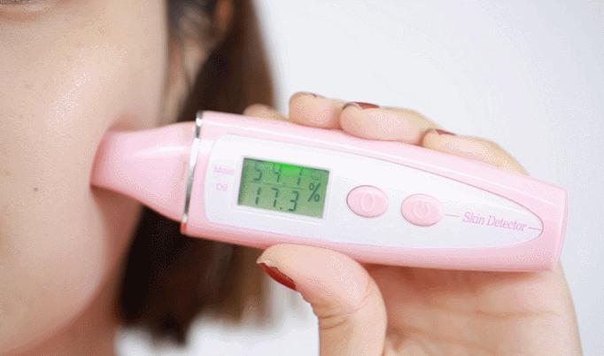 薇诺娜舒敏保湿特护cp真实测评,薇诺娜舒敏保湿修复霜合适油皮吗