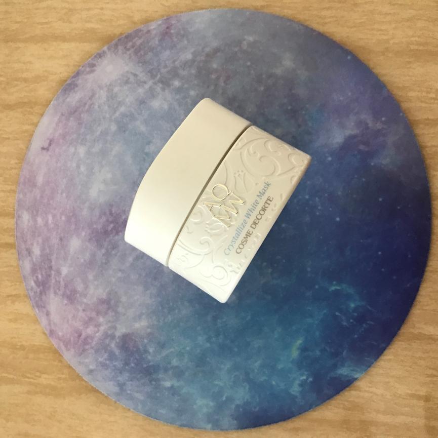 油性皮肤痘痘肌合适用霜吗,油性肌肤痘痘肌用什么面膜好