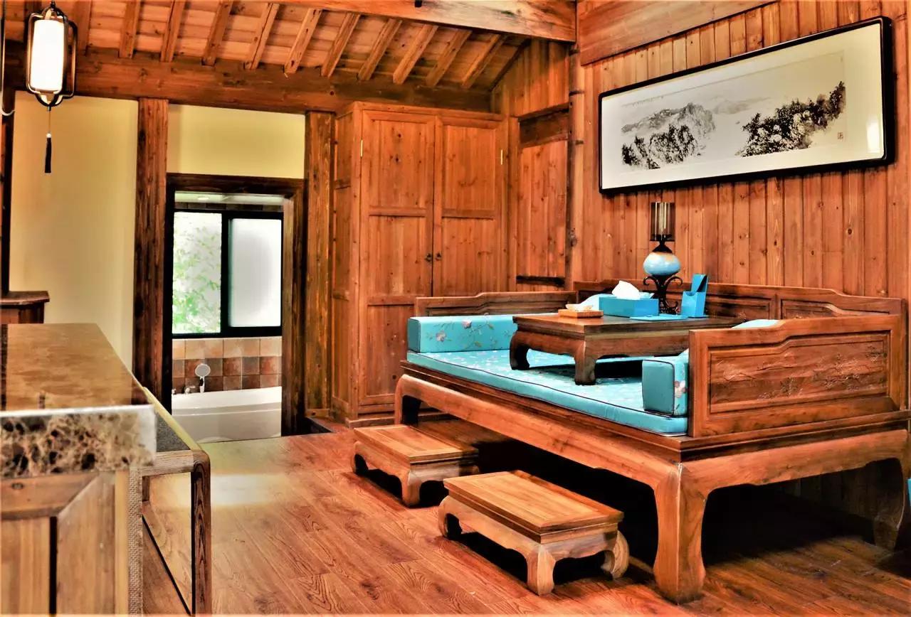 30年间从学徒到大师，46岁他隐居黄山脚下匠心造出2000㎡避世山居