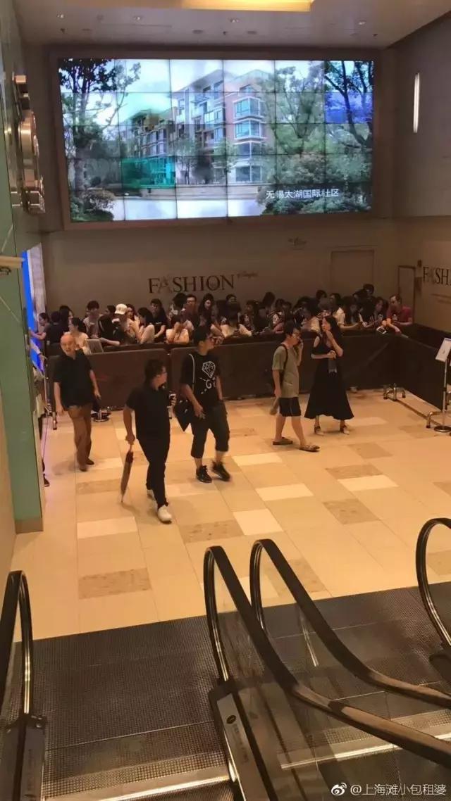 活久见！现在Lady M的外带蛋糕开始摇号了！告捷率竟逼近抢沪牌！