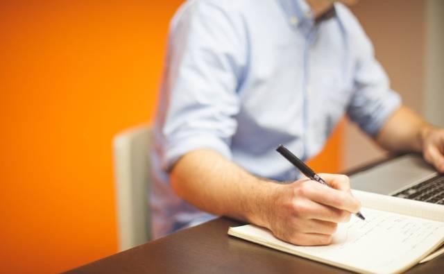 有什么网络兼职能够长期做靠谱,有哪些网络兼职能够月入2000