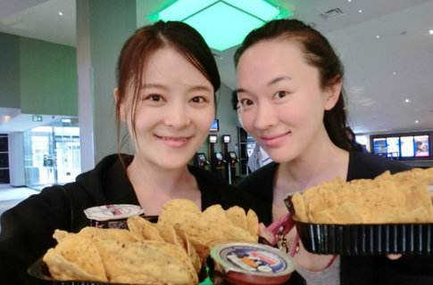 看电影如果遇到这几种人，赶紧退票换场，不然喜剧变悲剧！