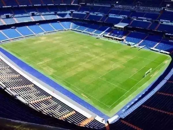 走进巴塞罗那俱乐部,带你切身走进西班牙巴塞罗那