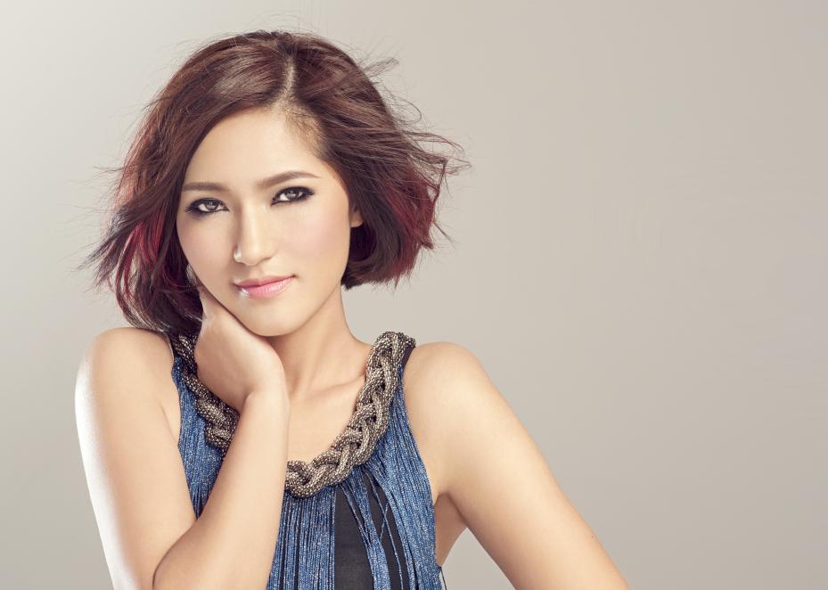 今天，又火了一首情歌，1000000000人设为手机铃声，欧姐《骗我》