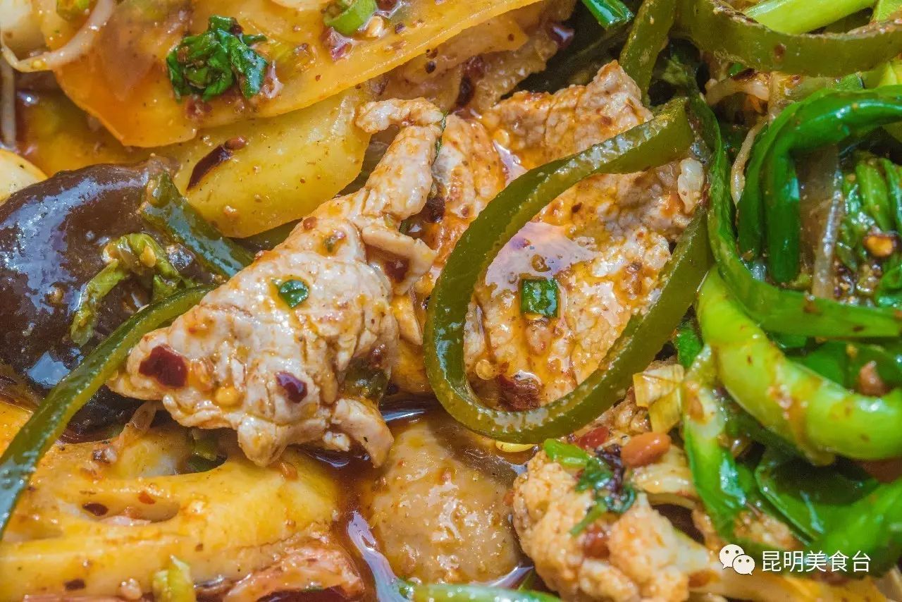 昆明排队到腿软的14家民间老店，吃过6家以上算你厉害